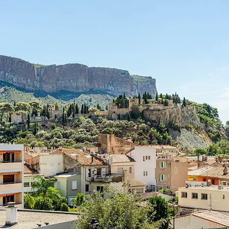 - Le Capucine, 4pers, Terrasse, Classe 3 Etoiles Cassis