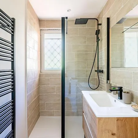 - Le Capucine, 4pers, Terrasse, Classe 3 Etoiles Апартаменты *