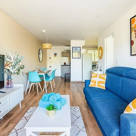 - Le Capucine, 4pers, Terrasse, Classe 3 Etoiles * Cassis